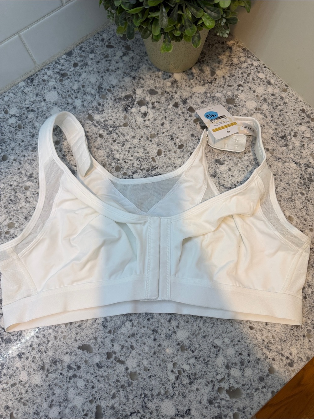 Delimira Firm Support Bra Full Coverage Cup front closure New size 40B white